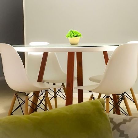 코르도바 2 Dorm Sobre Av Hipolito Yrigoyen 아파트 외부 사진